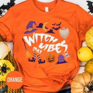 Holidayshirts Witchy Haunting Halloween Tee