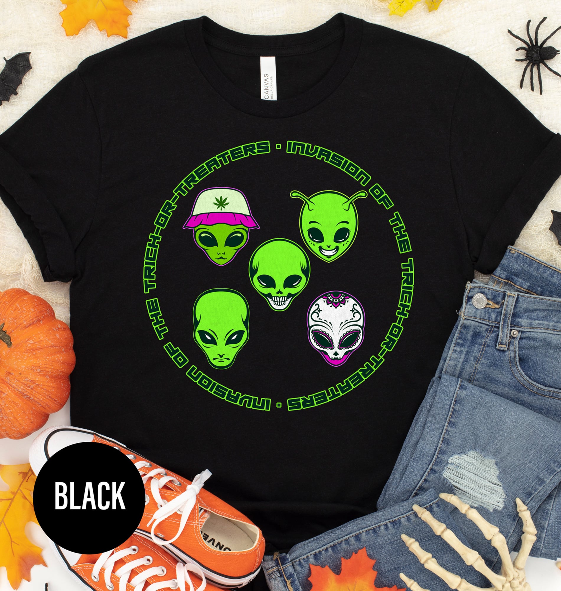 Aliens Emoji Halloween Tee - Comfy & Cool