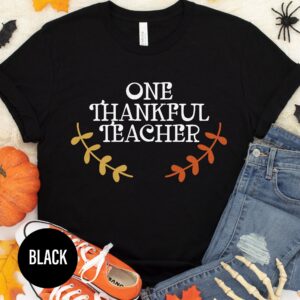 One Thankful Teacher Exquisite Halloween T-shirt