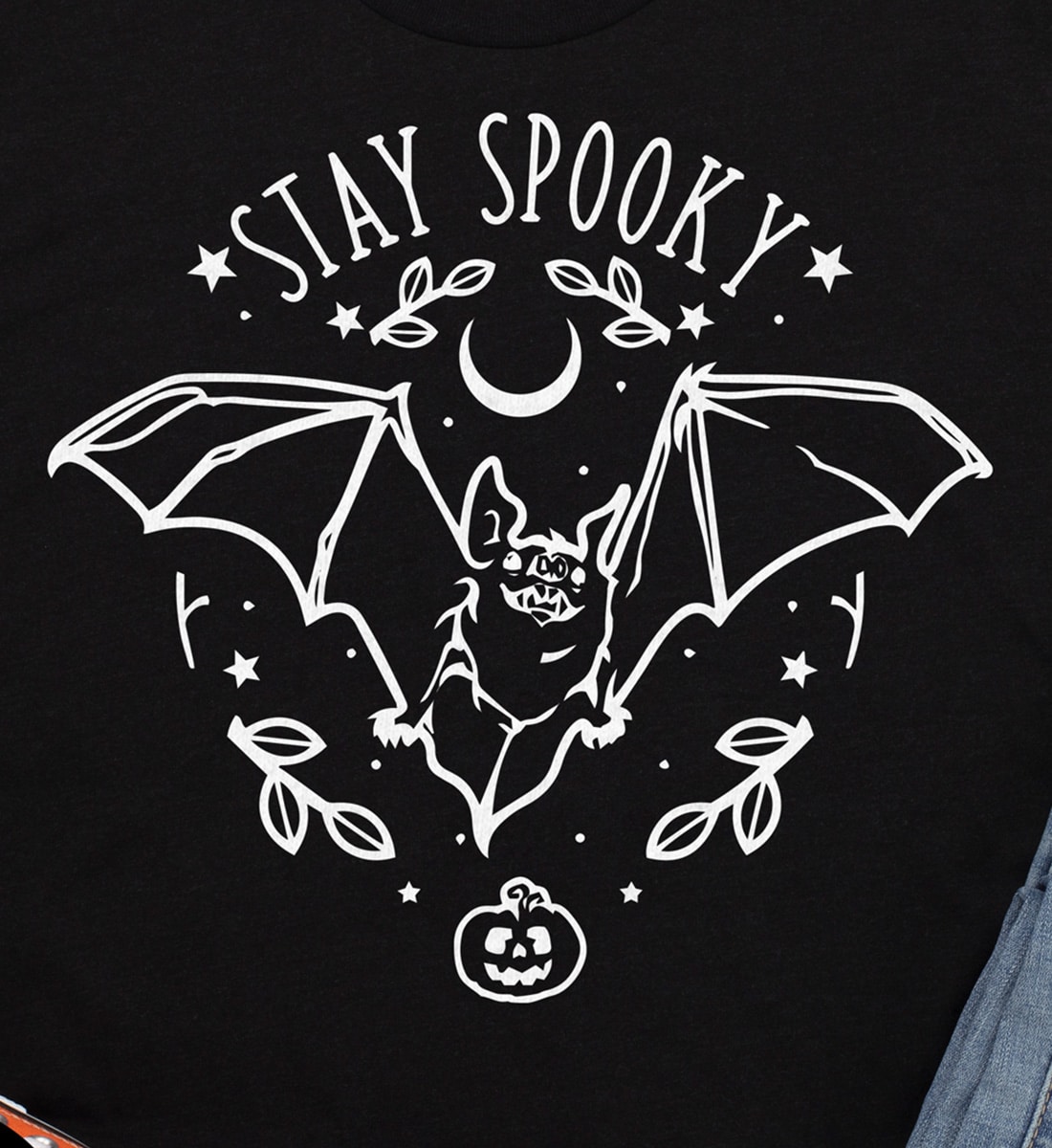 Spooky Bat Relax-fit Halloween Tee - Holidayshirts