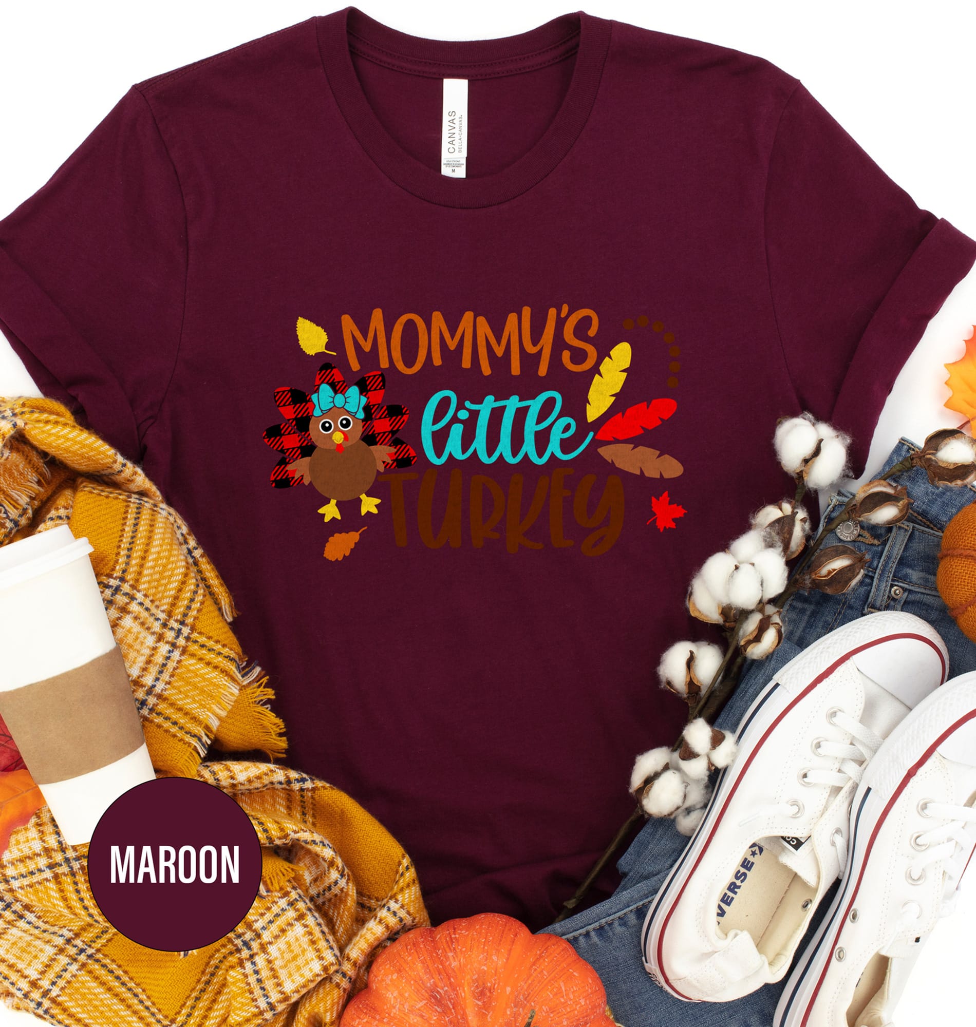 Mom's Lil' Turkey - Festive Thanksgiving Tee