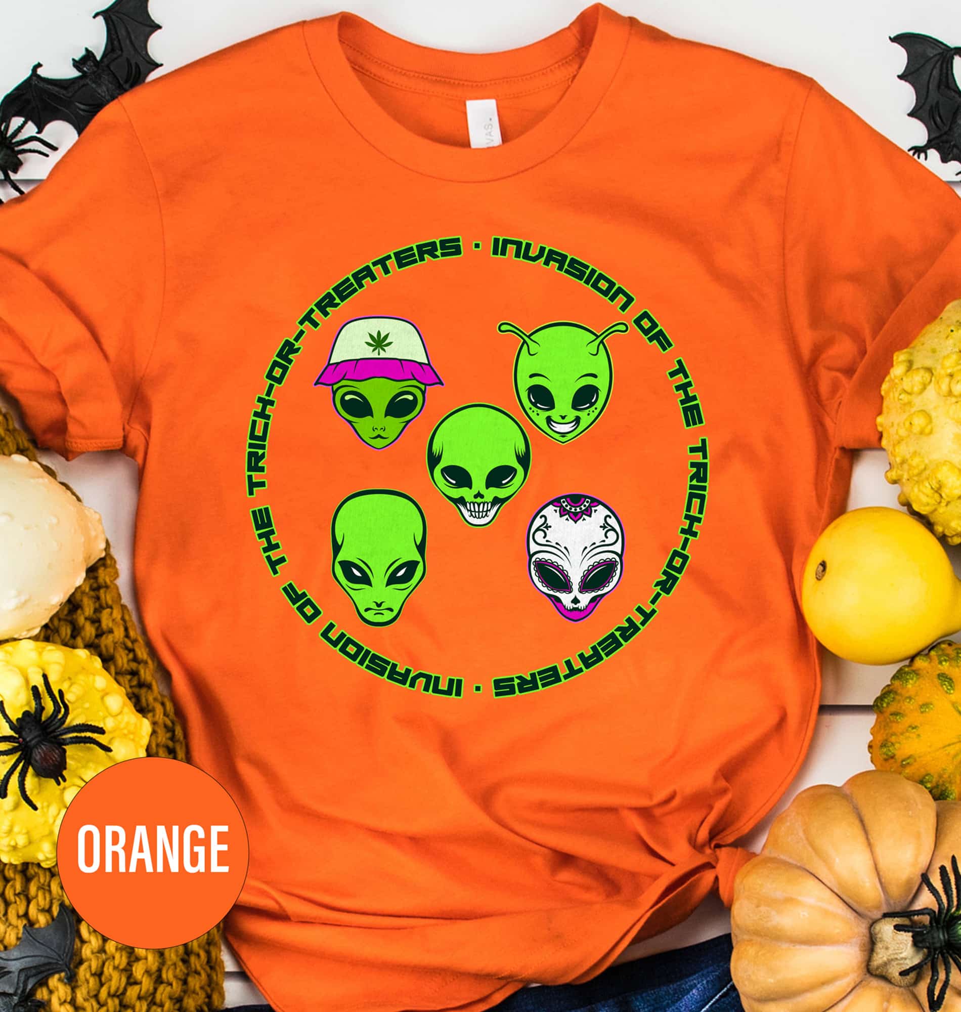 Aliens Emoji Halloween Tee - Comfy & Cool