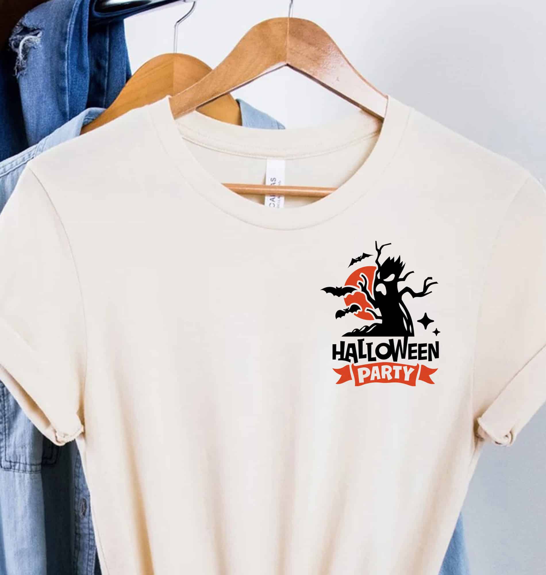 Holidayshirts' Spooky Bat Halloween Party Tee