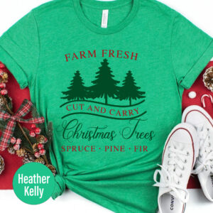 Cut & Carry Xmas Tee - Festive Holiday Fashion