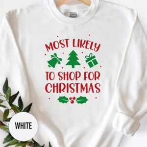 Shopaholic's Xmas Tee: Holiday Fashion Must-have