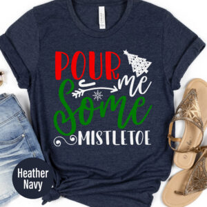 Xmas Mistletoe Festive Tee - Holiday Apparel