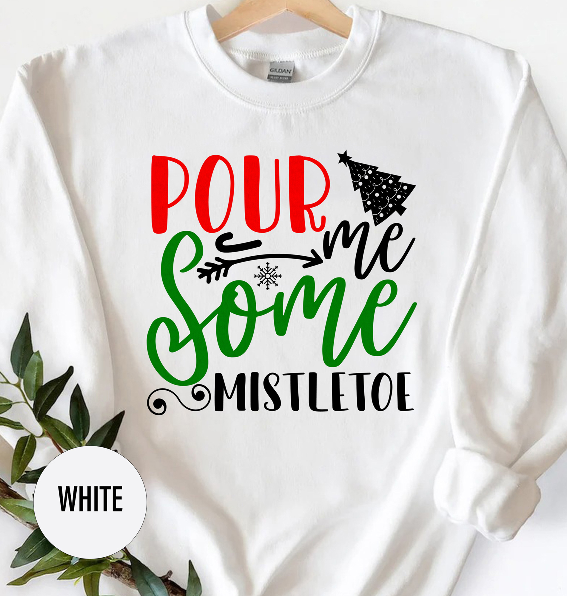 Xmas Mistletoe Festive Tee - Holiday Apparel
